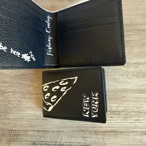 Coach black 3 In 1 Wallet In Sketch Print CAO11 NWT price is firm - Picture 6 of 8